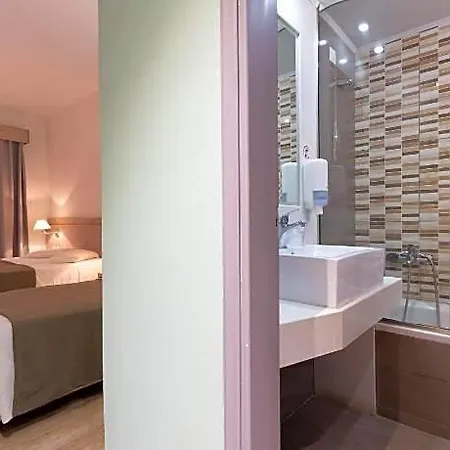 Akti Club Hotel 4*